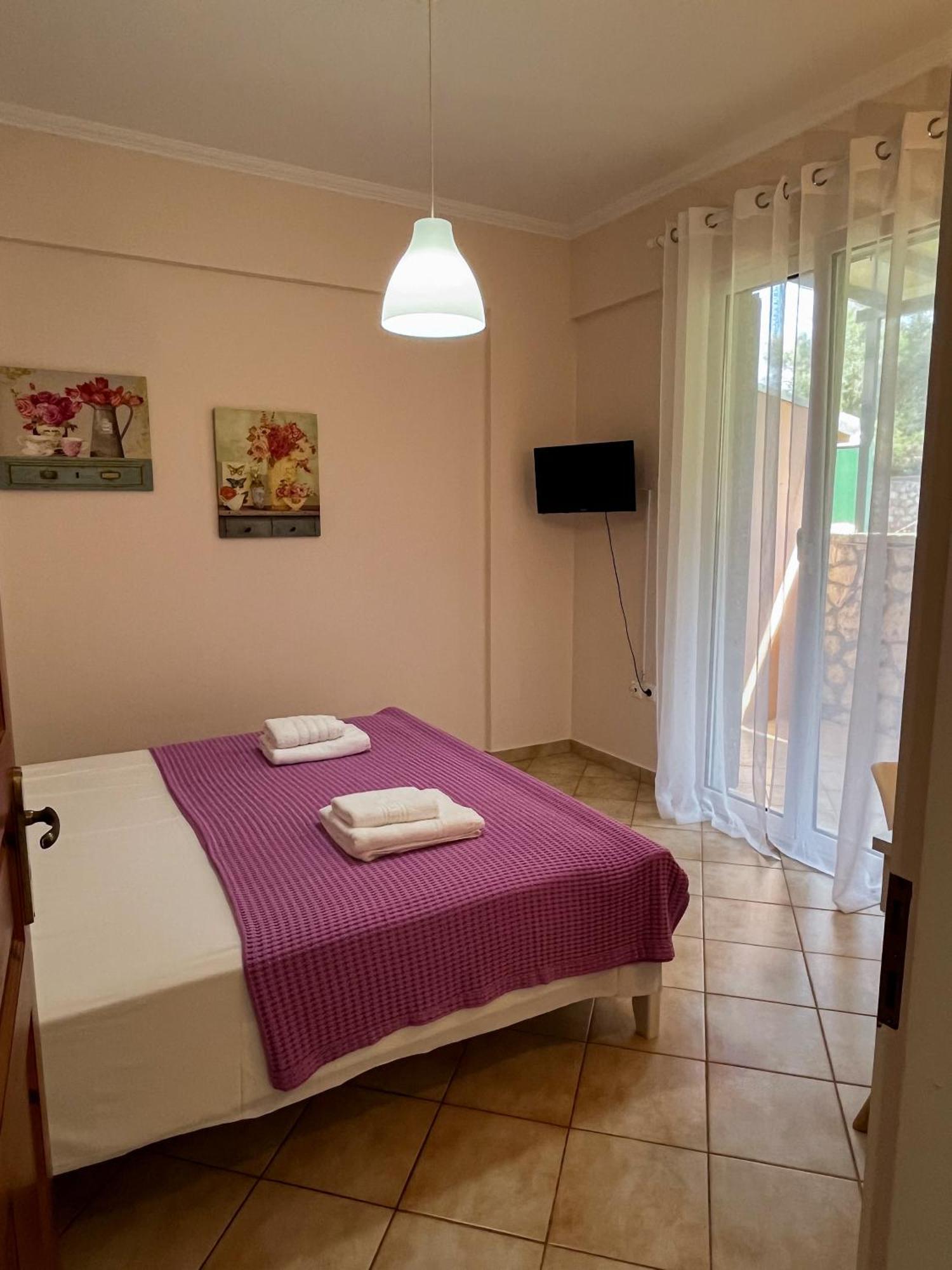 Esperia Studios Tsoukaládhes Dış mekan fotoğraf